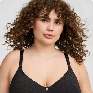 Torrid Wireless, Lightly Lined Black Gold Shimmer Bra 44c